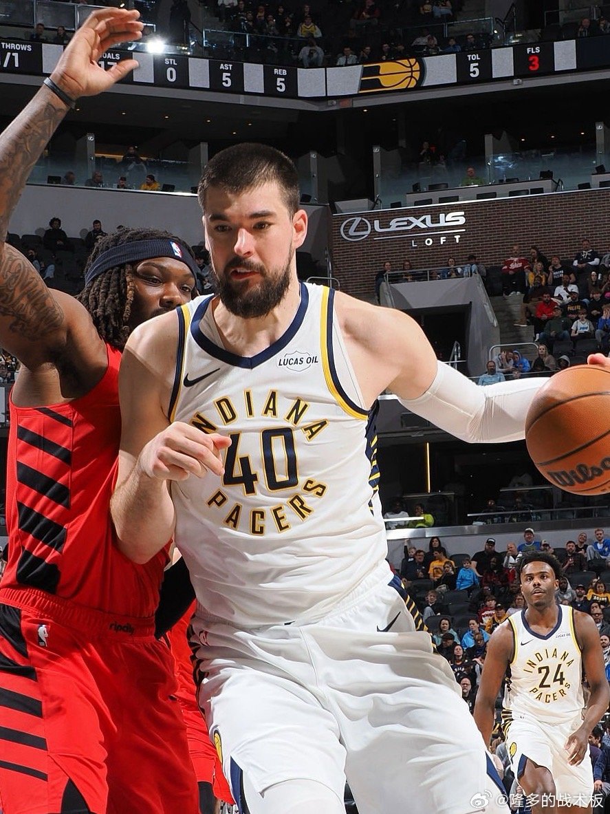 祖巴茨肋骨骨折，赛季报销！ 