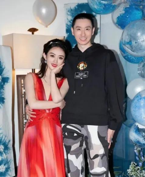 颖宝真是越来越漂亮了