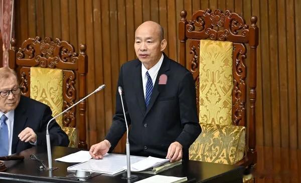 总预算三读通过　韩国瑜：卓荣泰不能不副署、不执行

总预算三读通过后，立法机构负
