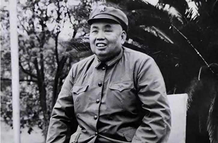 参加对越作战永远失踪的332位英雄，陵园无墓碑与名字，只留下一张烈士证，他们的故