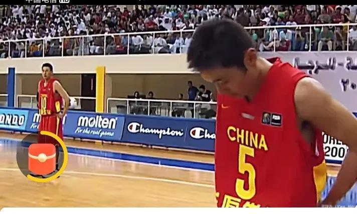 #畅聊中国男篮# 其实如果没有姚明，也没有多强。姚明的牵制力和带动作用太大了。很