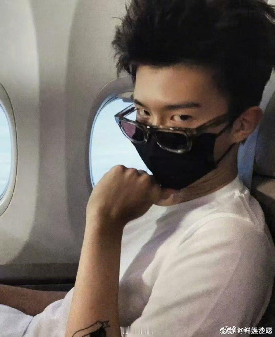 范丞丞玩游戏有点玄学在的 你好星期六全程高能！范丞丞用实力证明自己有游戏玄学，直