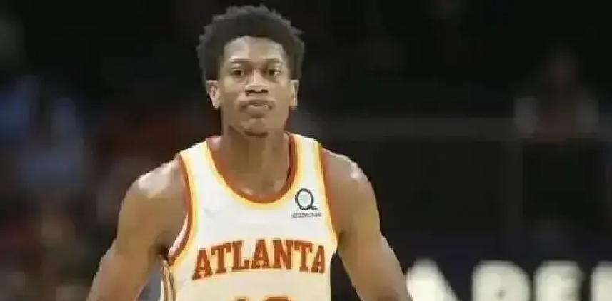 湖人扔掉的不是文森特，而是一份伤病保险单。
医疗团队按下红色按钮。
他们评估报告