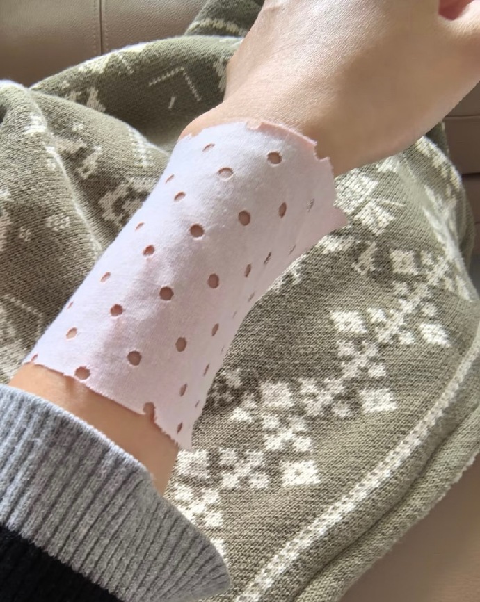 资深小说人已经得腱鞘炎了 