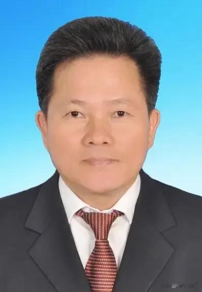 “三连发”，广东三名区委书记同时被查！

一大早，广东省纪委监委微信公众号“南粤