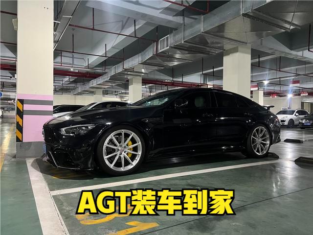来自AMG GT四门版六年老车主的改装意难平。
转眼间已经和它相处了六年将近十二