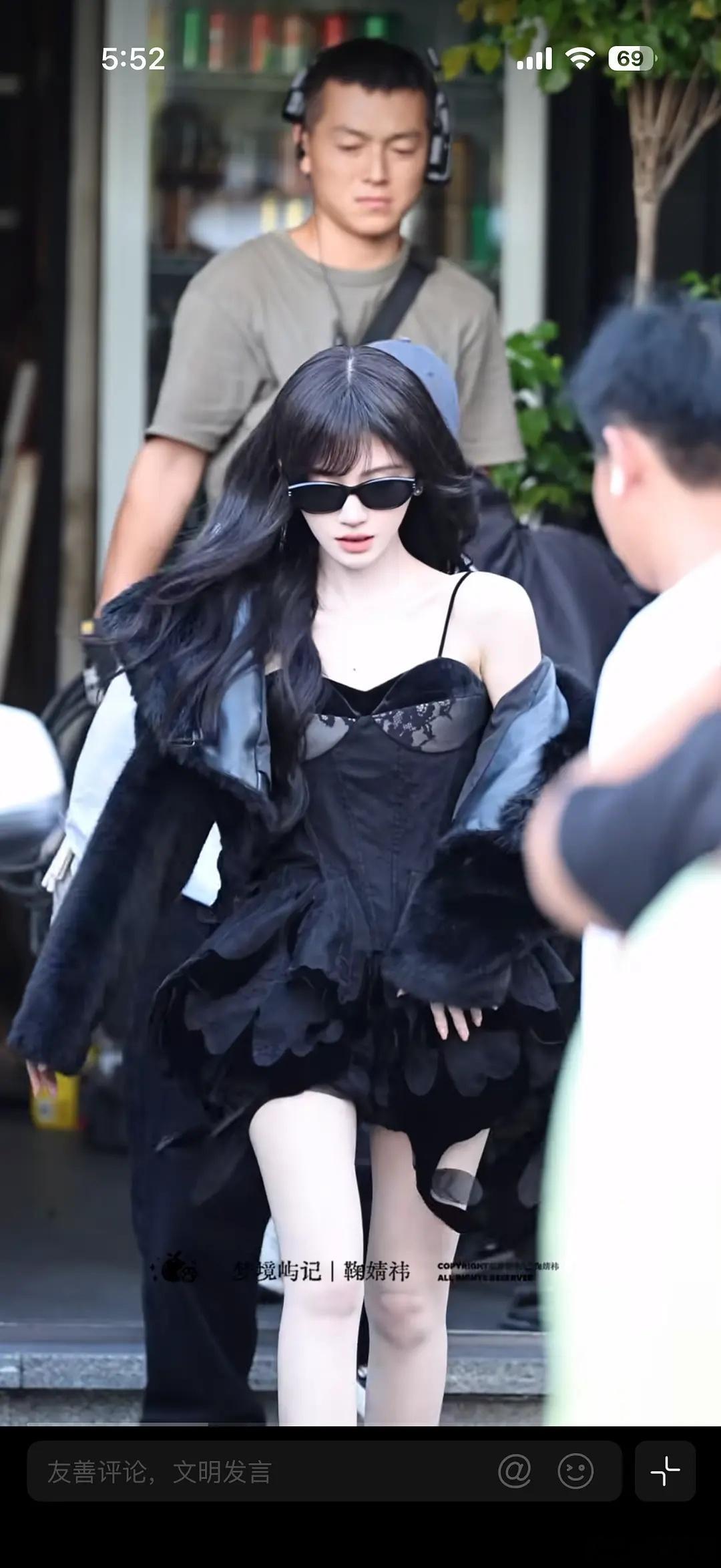 鞠婧祎这个妆造可以说吗 ​​​