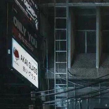 人生其实有很多东西是，可有可无的，可去可留，一生很短，其实没有什么大彻大悟，无非