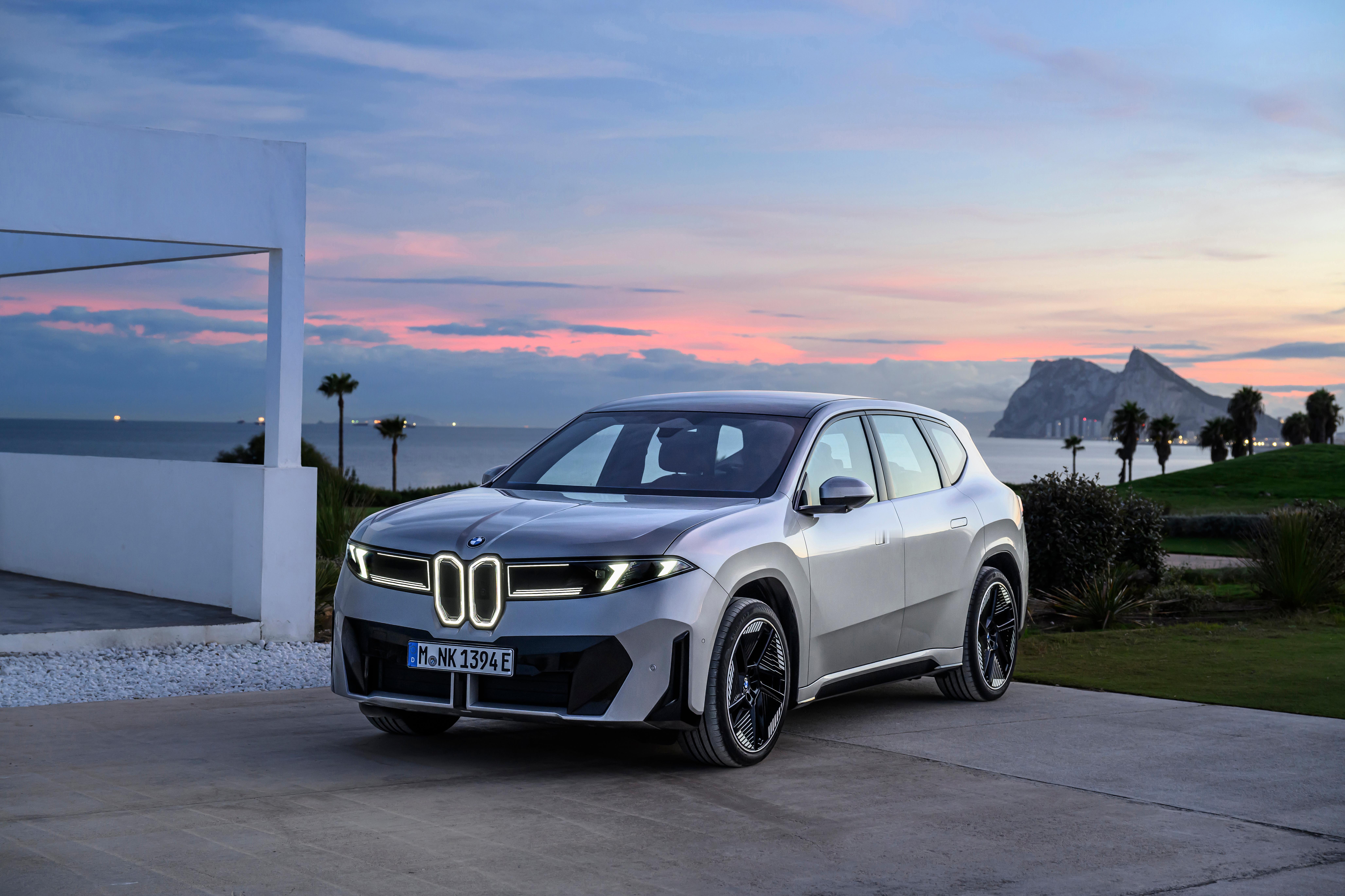 BMW iX3 50 xDrive智能驾趣宝马新世代宝马 宝马新世代车型iX3最