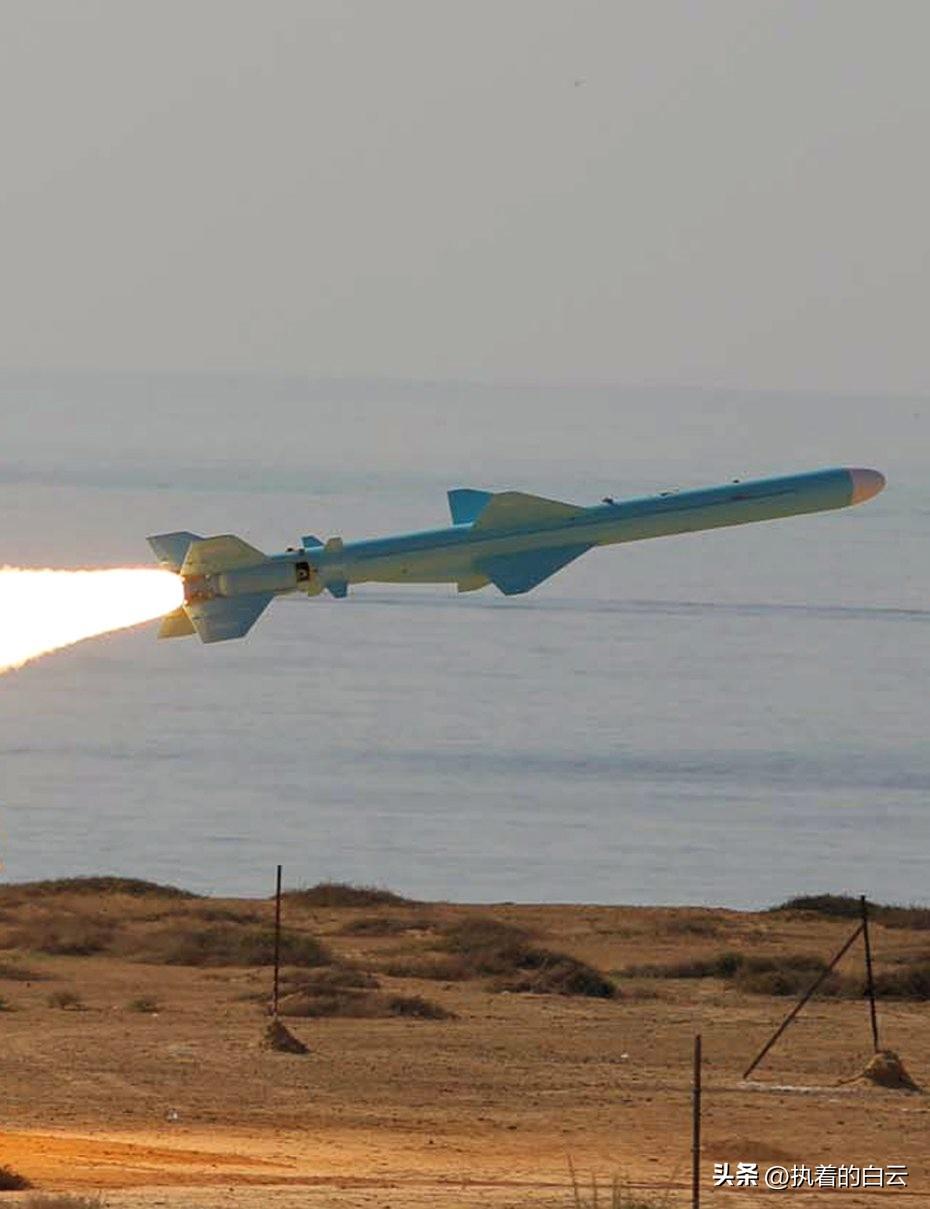 伊朗伊斯兰革命卫队发布第19号公告，宣布动用“卡德尔-380”等型号导弹，成功打