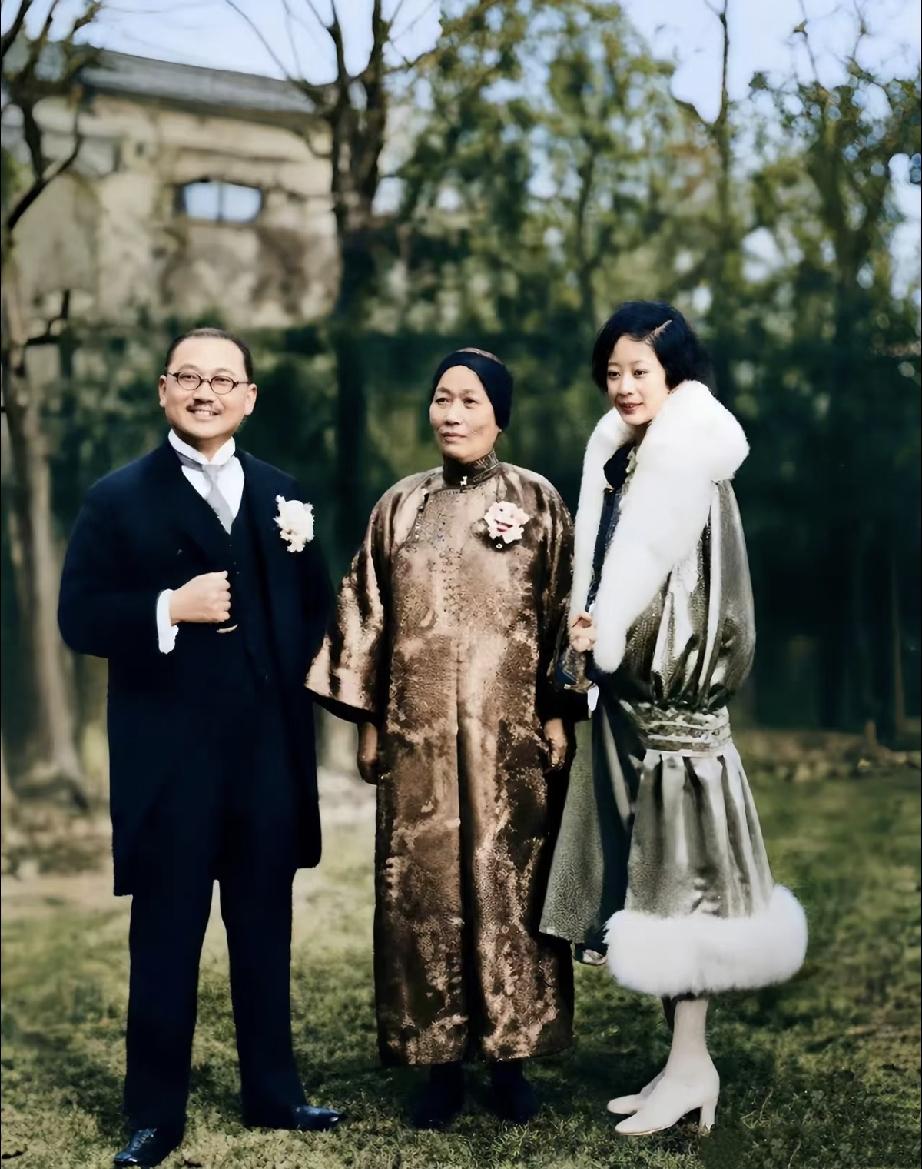 当年，盛家庄夫人嫌弃宋子文出身低微，硬生生拆散宋子文和盛七小姐盛爱颐。
二十多年