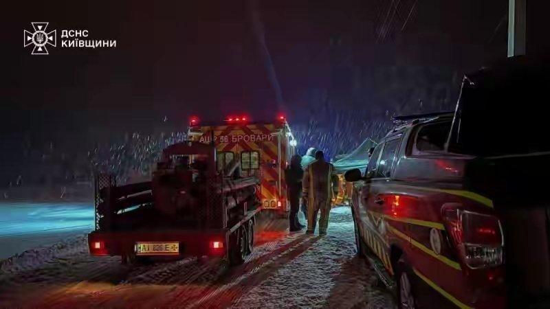 乌克兰紧急求助波兰 能源设施遭大规模袭击后，全境开启轮流停电，核电设施也被迫降负