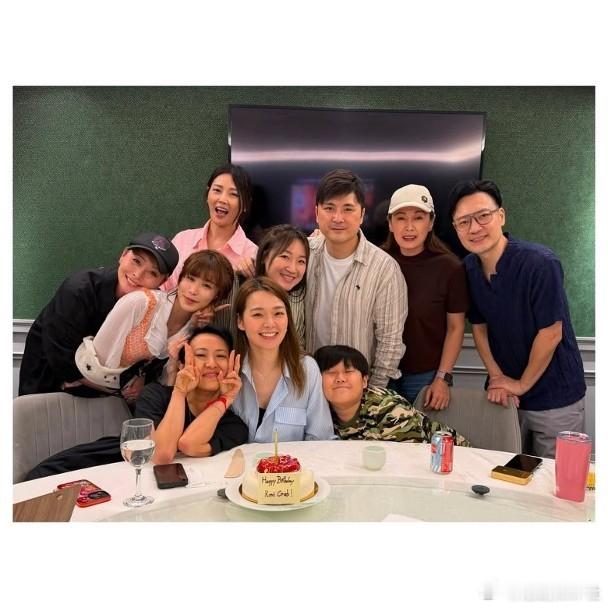 艺人吕慧仪参与的无綫处境剧《爱．回家之开心速递》拍足9年，虽然处境剧经已播完，不