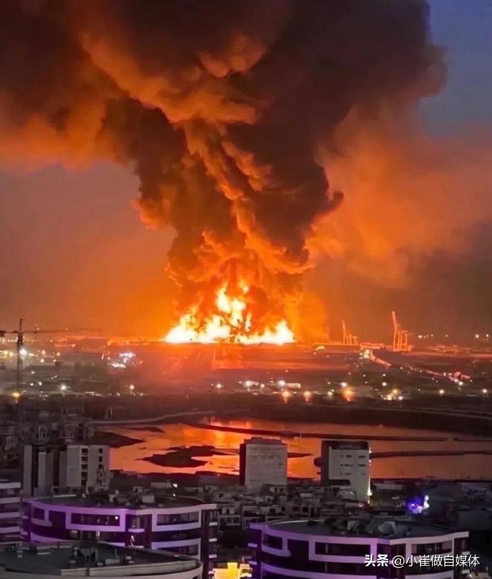 漂亮！伊朗干掉了美国空军基地指挥大楼！

3月3日，伊朗革命卫队在通告中表示：当