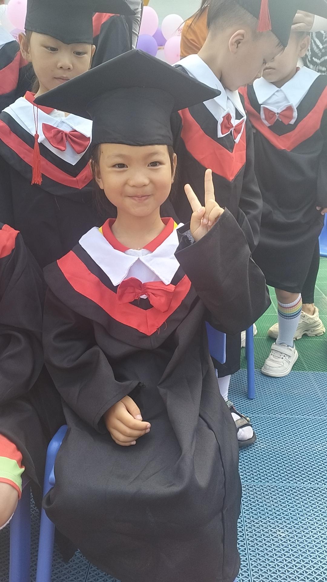 #我们毕业啦