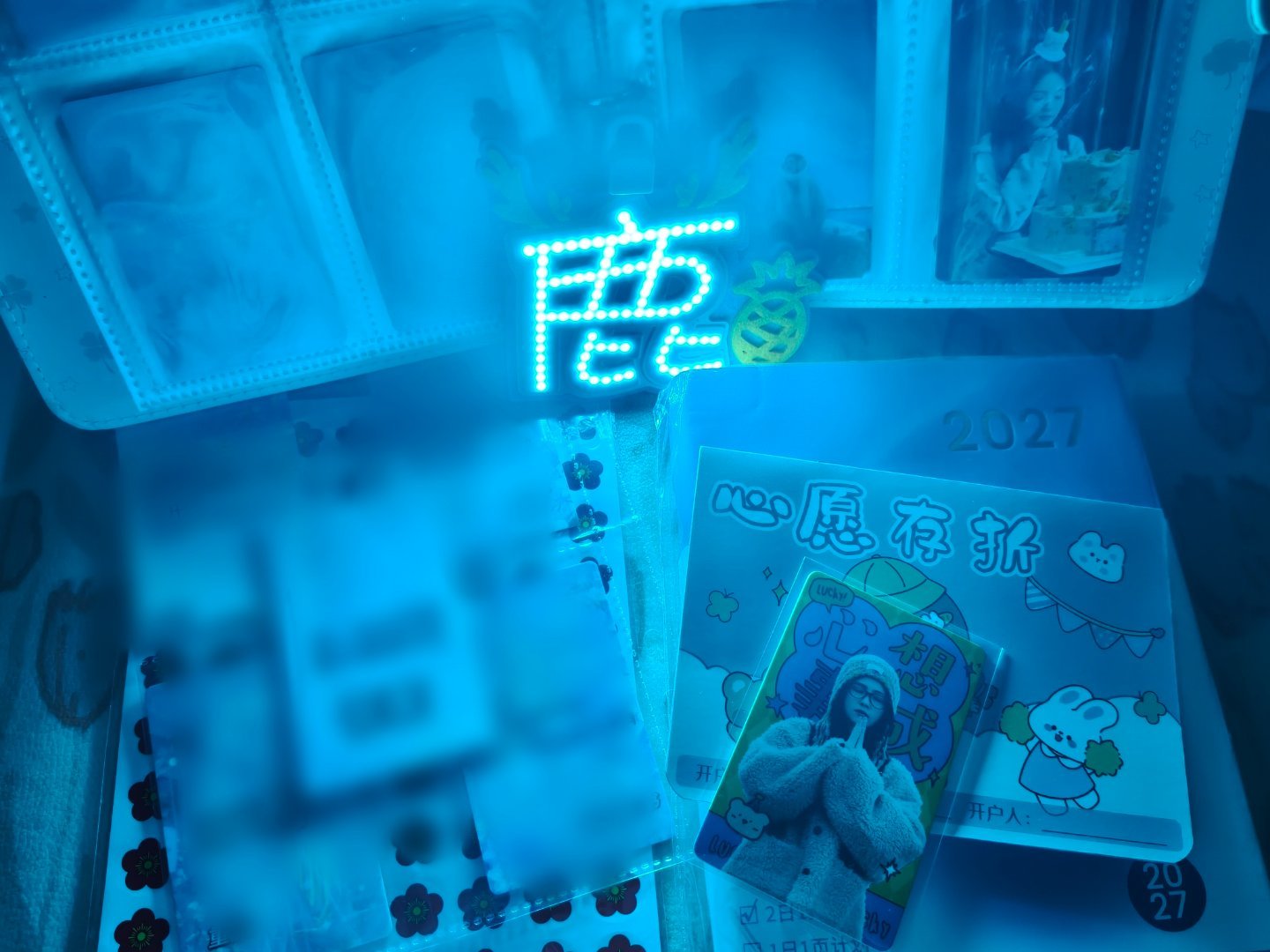 “你可以不需要追逐，风跟随云的脚步”白鹿