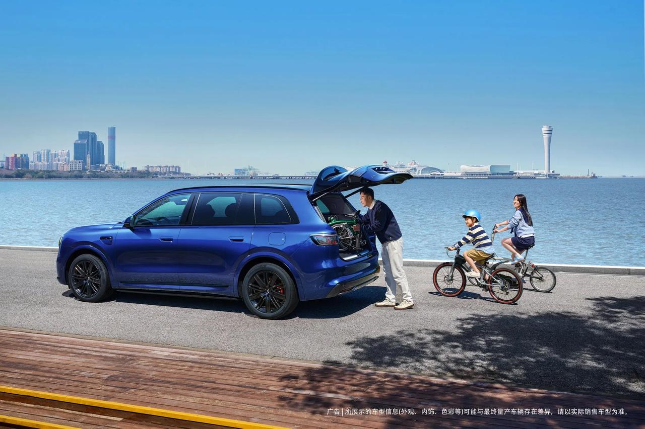 难怪鸿蒙智行越来越受欢迎，看看问界M8在安全性方面的出色表现你就知道了。近日，媒