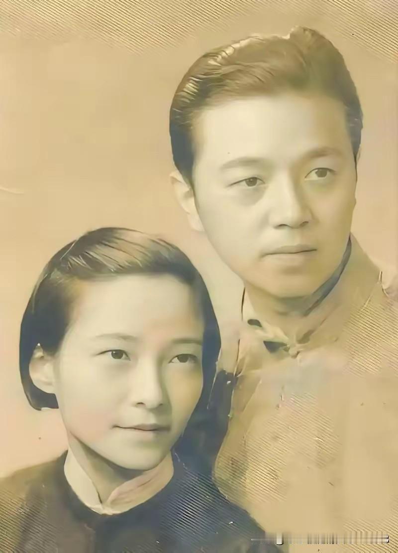 1939年洞房吐血的孙凤竹：乱世里藏着病痛的深情
 
1939年，孙凤竹拖着肺病