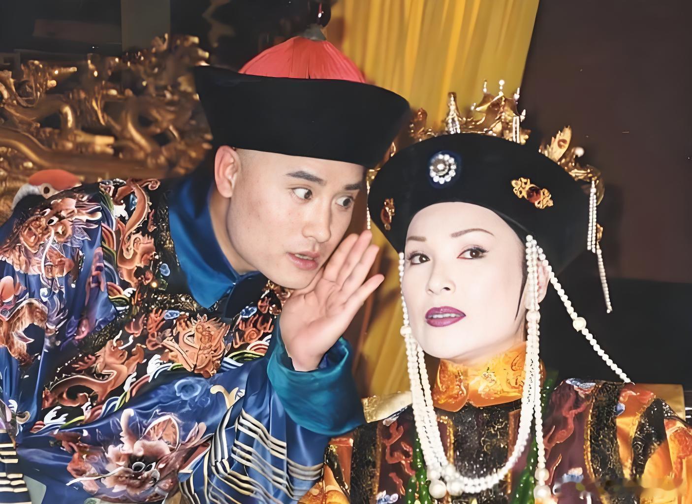 施羽，经常扮演古装剧中的公公，但他曾经是80年代羽毛球名将，当时代表中国香港参赛