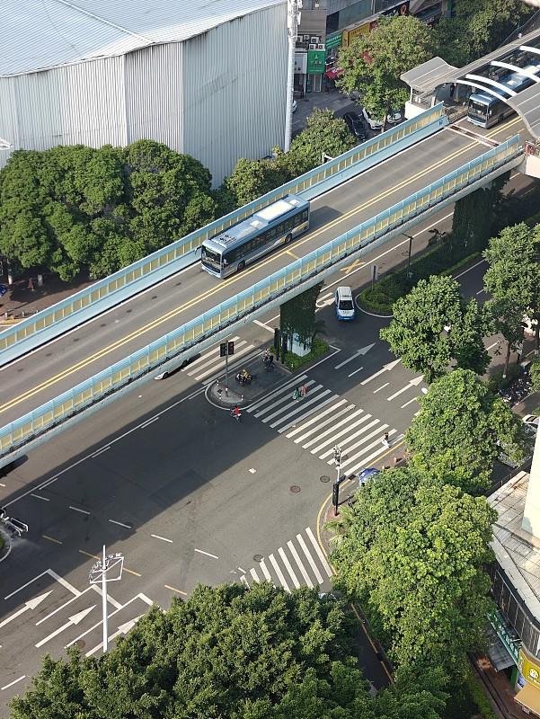 国内运营BRT（快速公交）城市

🟢 成熟成网（多条线路，规模大）

 - 厦