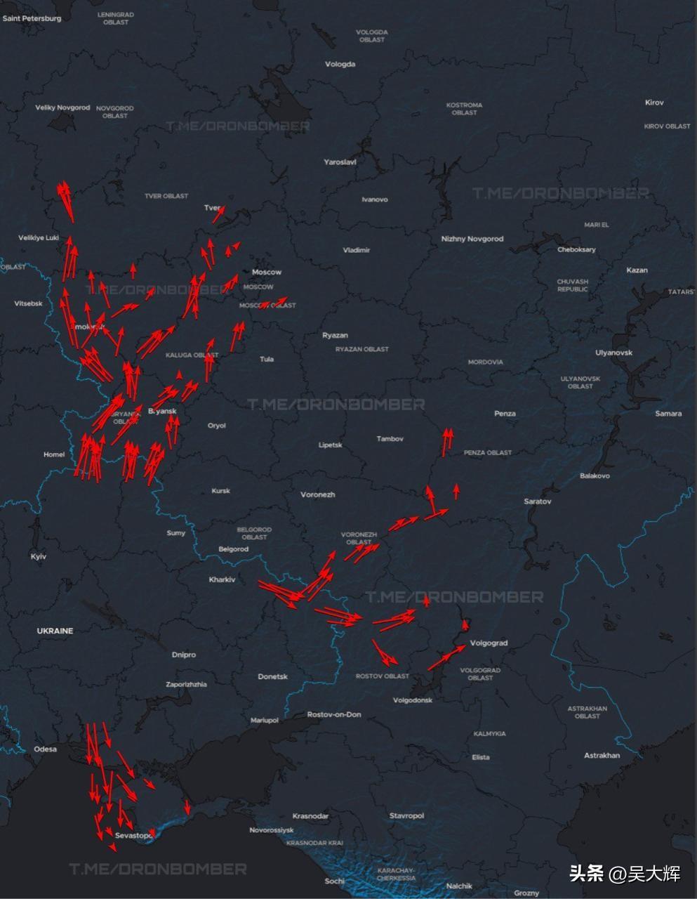 💥 莫斯科已连续第二天遭受无人机攻击。针对俄罗斯的无人机突袭仍在继续：综合各地
