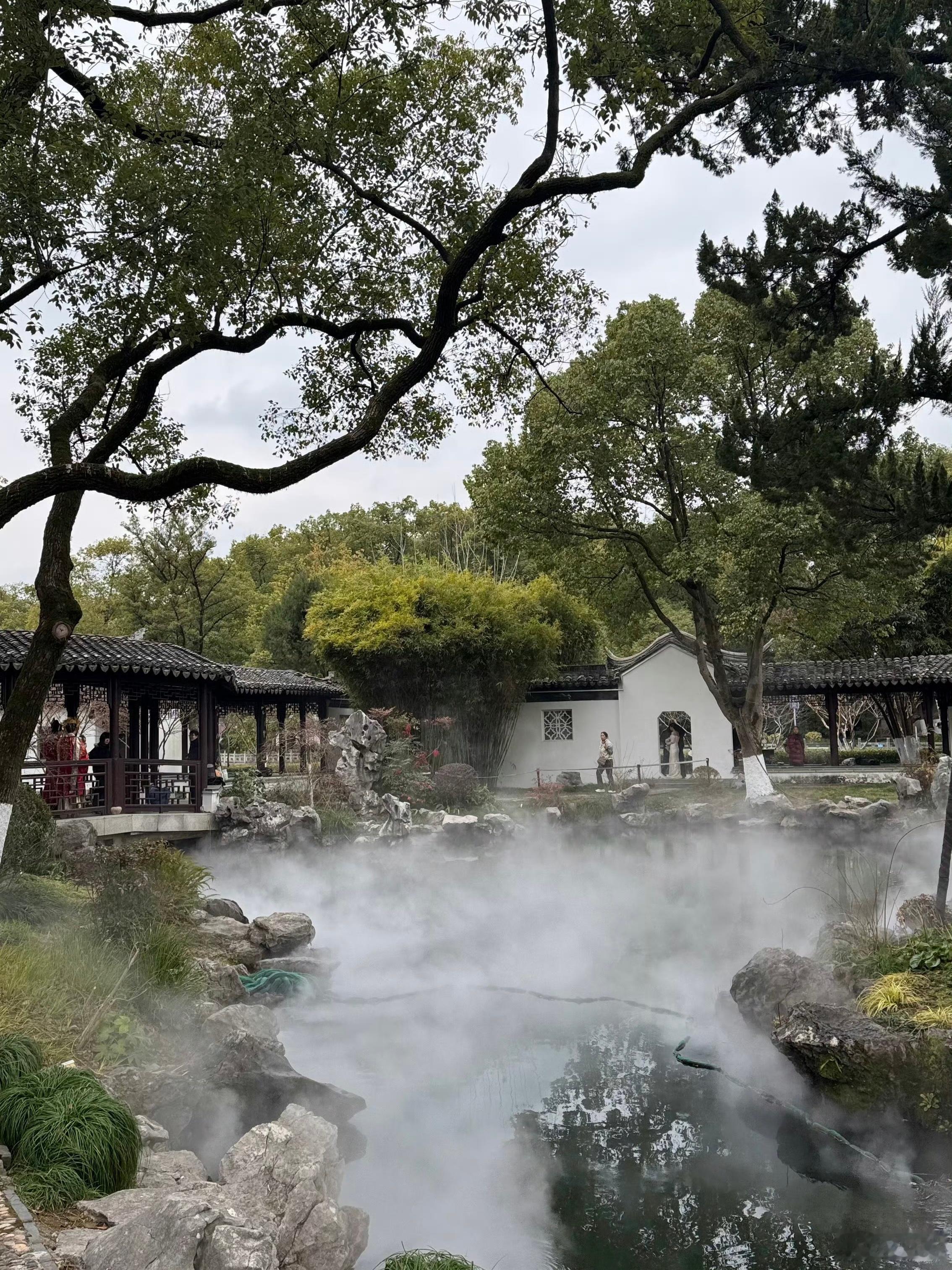 大家有时候搞不清楚一点人与人之间，聊的是立场和观点，而不是对错我看很多的争吵都发