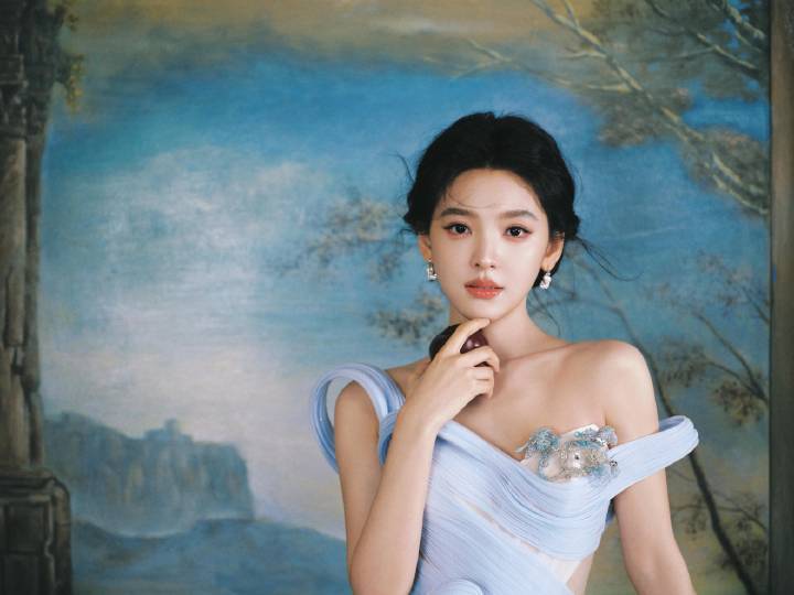 章若楠冷玉公主妆感觉她的团队很会做造型     每一个妆发都很好看诶