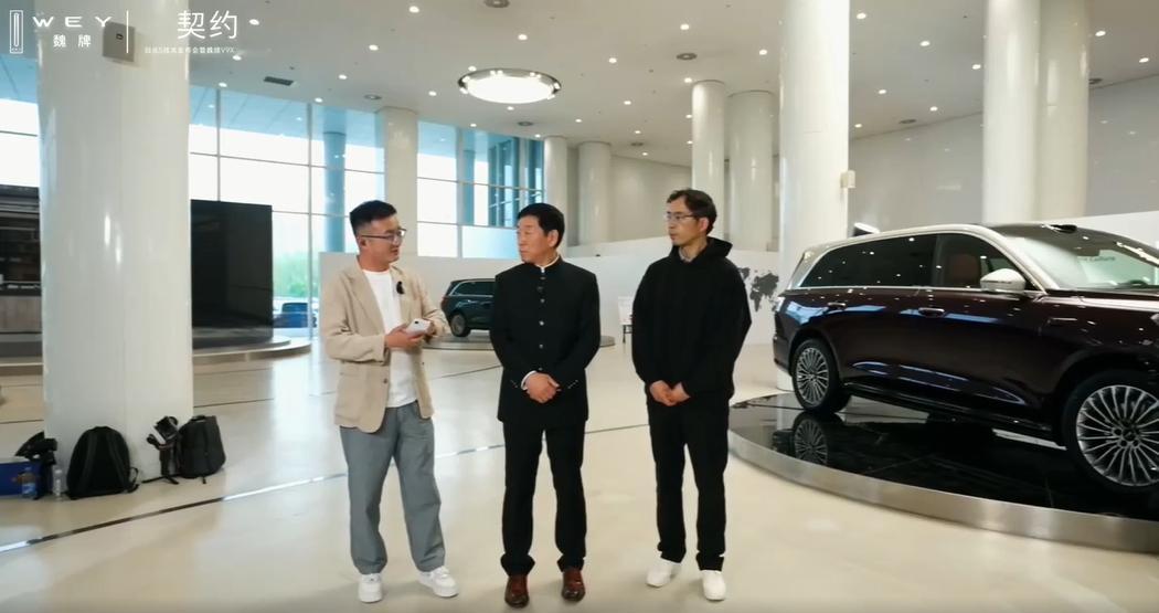 看完魏牌V9X的预售信息，我第一反应是，长城终于想明白了。以前总有人说长城""慢