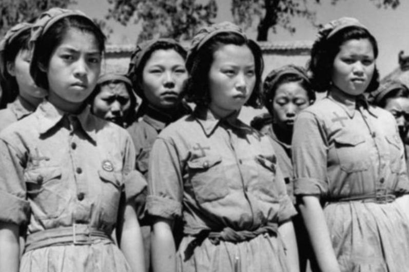 1940年5月，一名军统的女特工，收到了上级的最新指令：共产党康乃尔等人，于当天