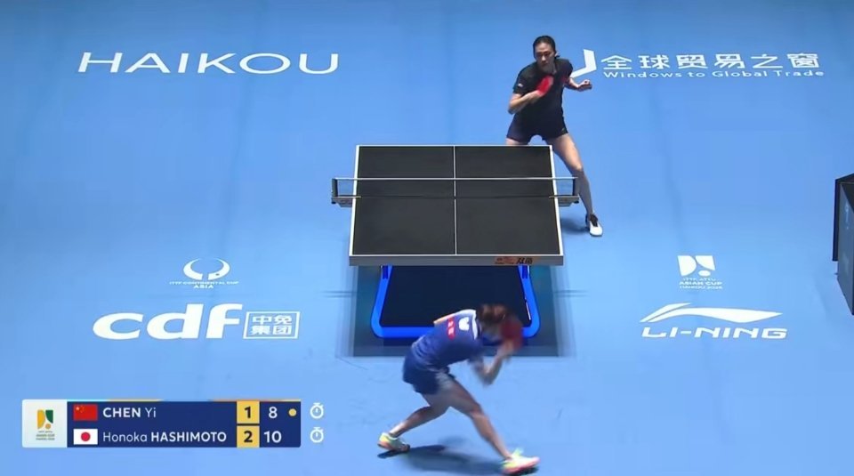 陈熠1比3桥本帆乃香亚洲杯小组赛第二轮关键战中，中国选手陈熠以1-3，分数10-