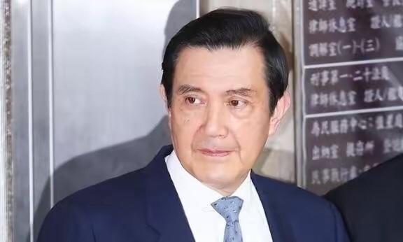 马英九终于说出了心里话！有人说马英九“暗中支持独立”，马对此回应：“我反对武力统