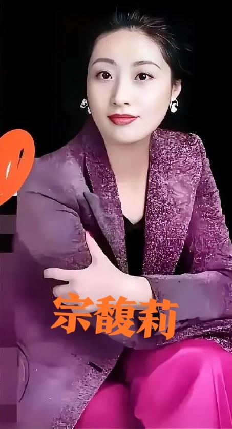 这下彻底炸锅了，宗馥莉刚辞任娃哈哈董事长，31岁的许思敏就接棒总经理，这操作比喝