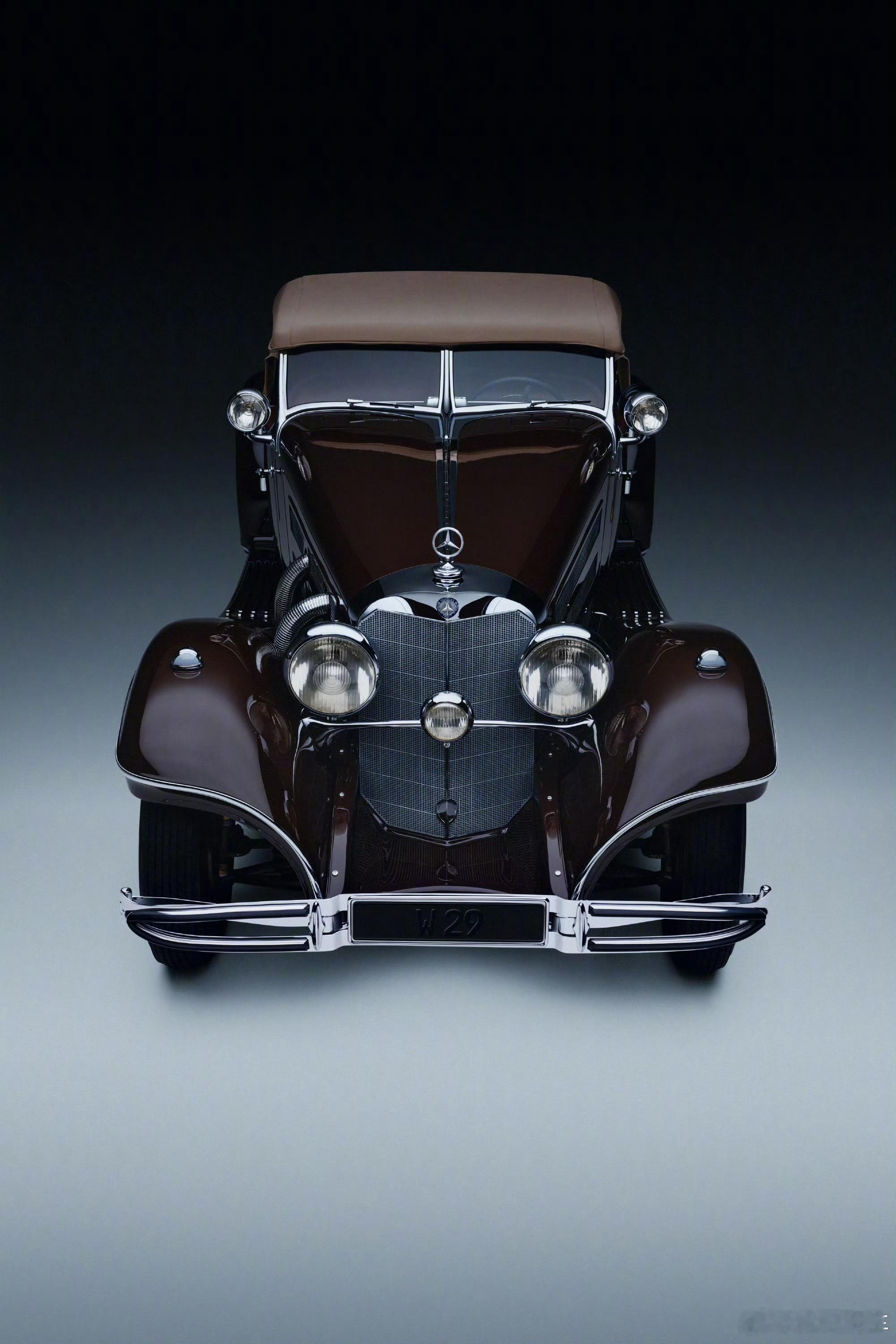 跨越140年的热爱德系车奔驰作为汽车工业的开创者，拥有深厚的历史底蕴——世界上第