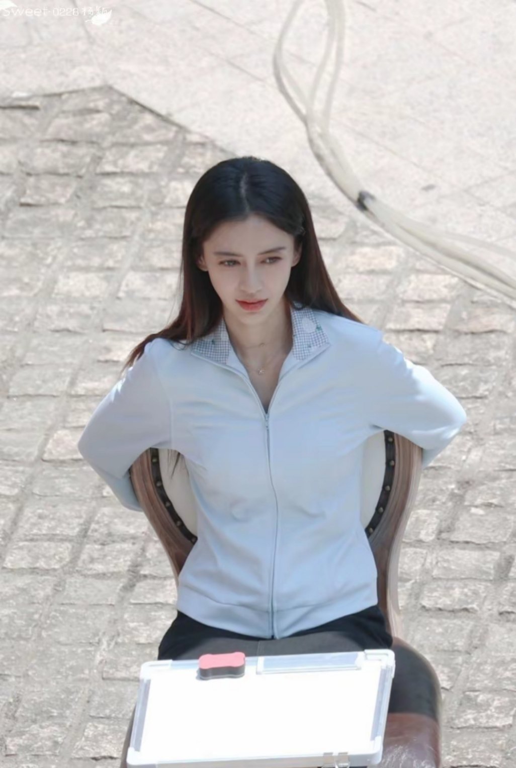 【Angelababy】清水出芙蓉，天然去雕饰香港偶遇angelababy小海绵