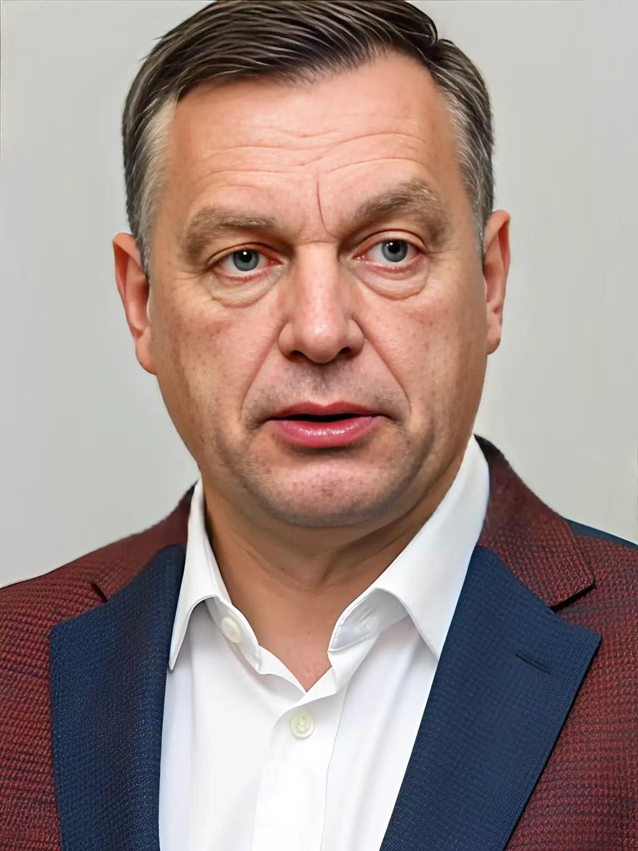 匈牙利最新消息
1月14日，匈牙利总理欧尔班在社交媒体炮轰欧盟，称乌克兰索要80