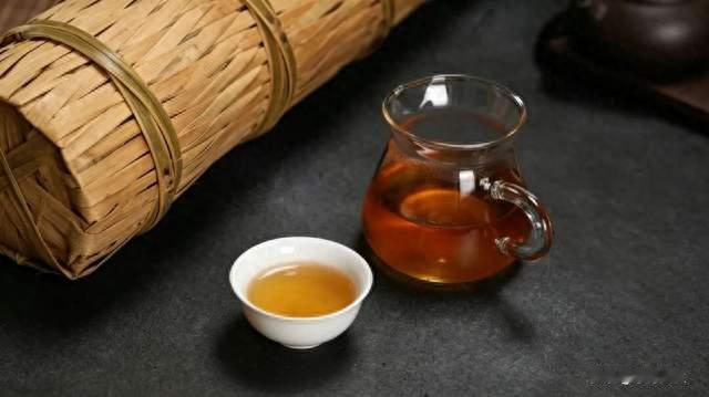 茶当药用了4000年！古代名医集体点赞，为何独宠安化黑茶
