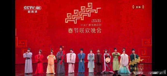 胡兵至今没发现长得高的坏处救命！胡兵在《贺花神》里的表现太有梗了！六月石榴花神对