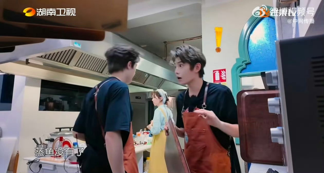 中餐厅[超话]你在餐厅等候上菜的极限时间是多长 中餐厅中餐厅名场面 谁能不佩服！
