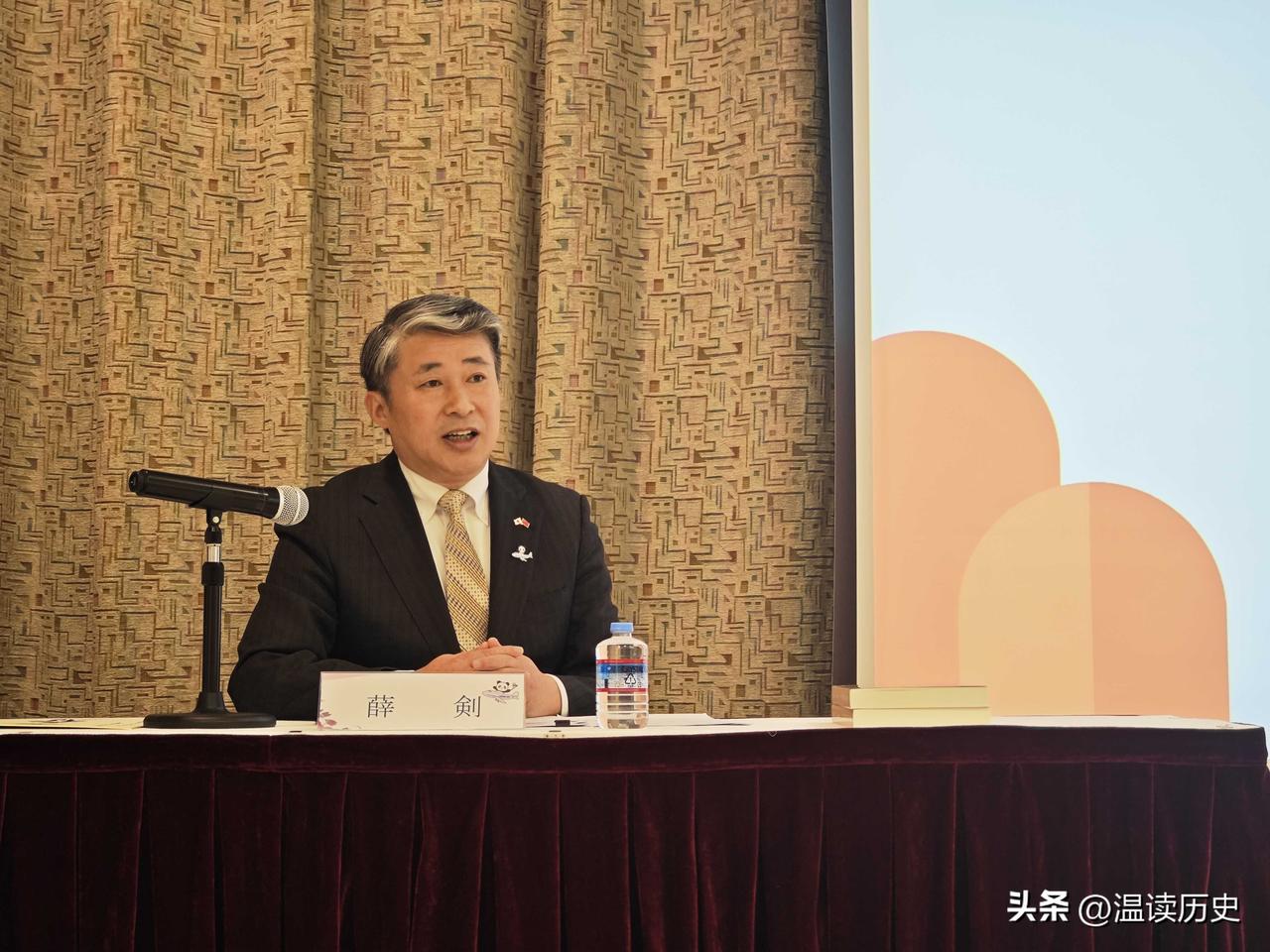 中国驻日本大阪总领事薛剑回怼日本首相高市早苗的涉台言论真是厉害，不亏叫薛剑，人如