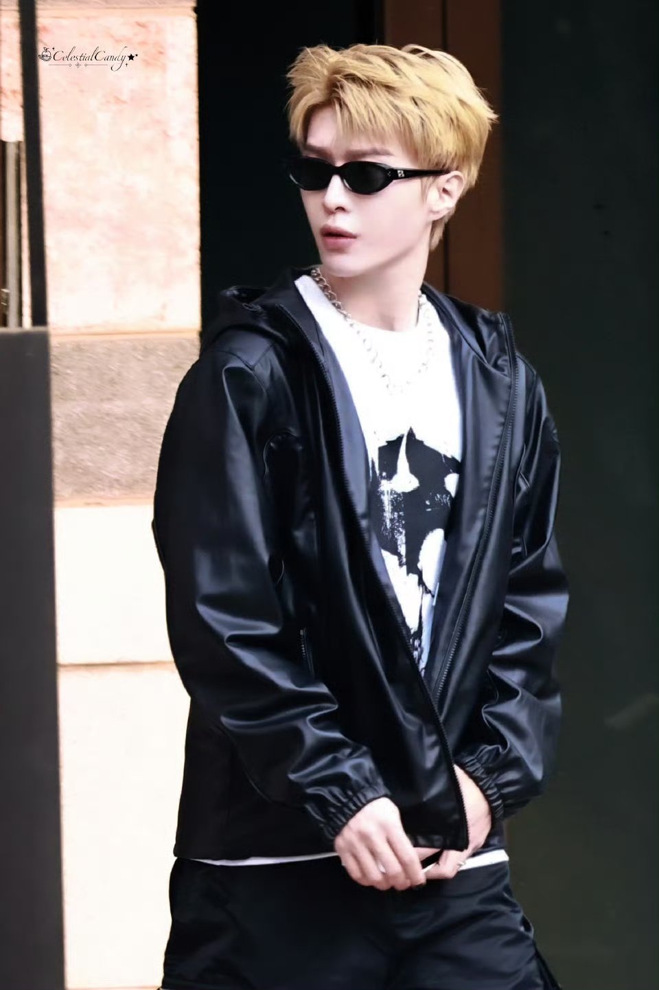 范丞丞宇宙闪耀请注意录制生图有🈶帅成啥了大帅哥 给你宇宙