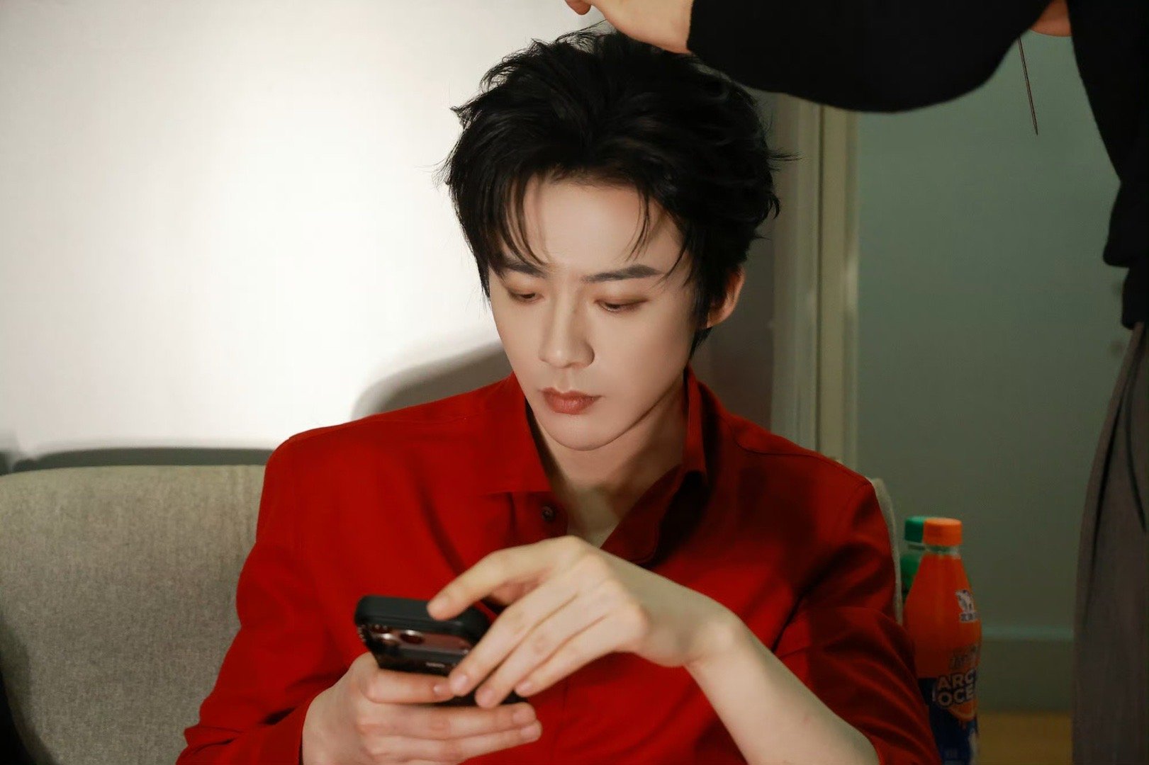 过桥人-摩登兄弟 过桥人我的点评：刘宇宁新歌过桥人巅峰潮流榜超会评摩登兄弟❤️喜