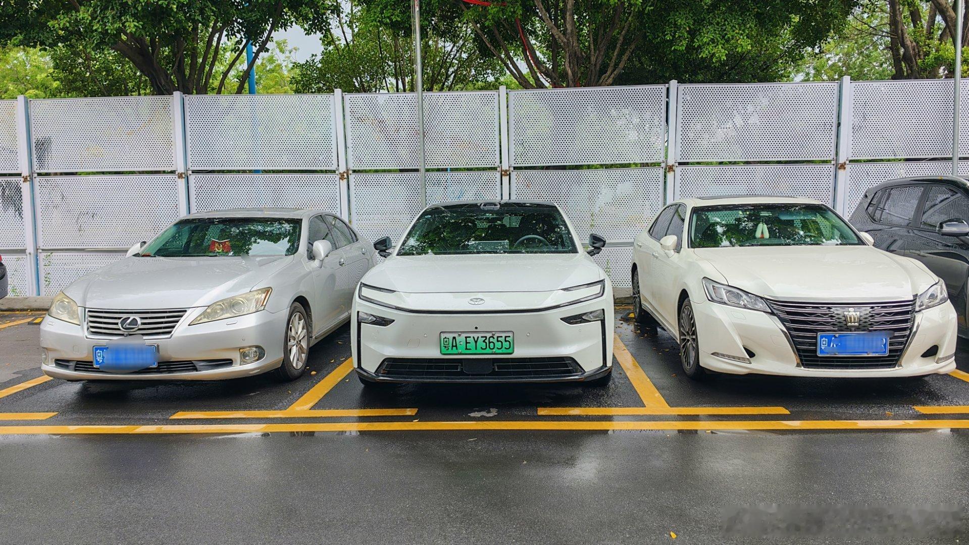 铂智 7 的气场完全不输丰田老大哥大家车的铂智7