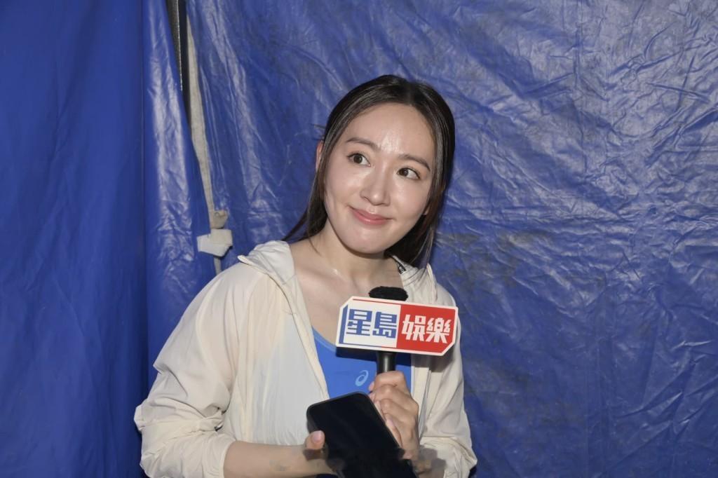 星岛：吴海昕马年求减少是非 想发财开店教普拉提姻缘免问吴海昕（22日）出席跑步活