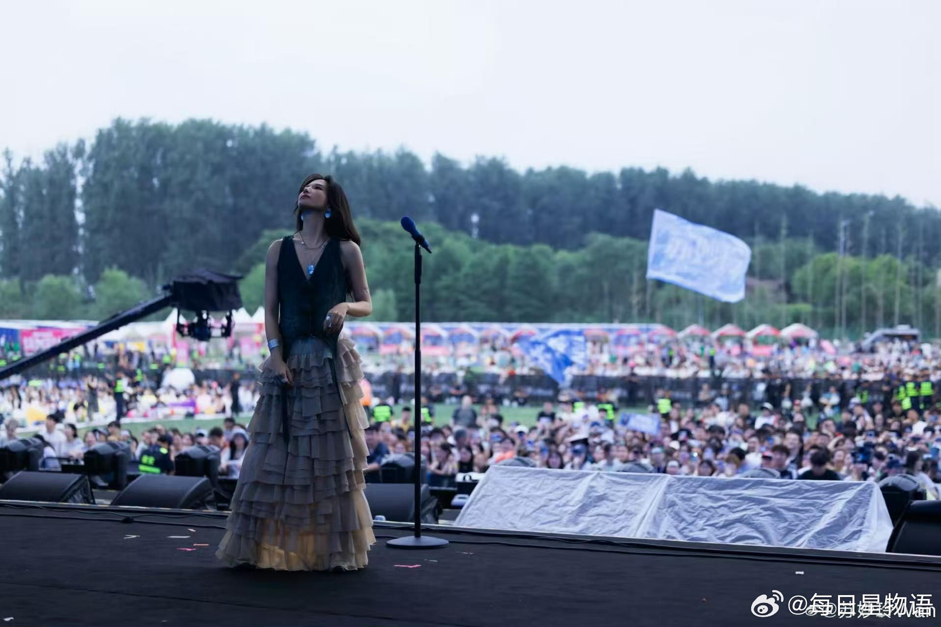 苏妙玲蓝孩子Echoes巡演她来了她来了带着2025全新个人巡演《蓝孩子Echo