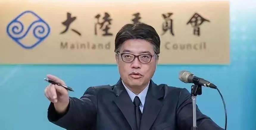 台“陆委会主委”邱垂正发布声明，

国民党主席郑丽文定在下周一（4月7日）率团访