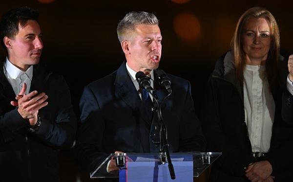 匈牙利新领导人做出了正确选择。
匈牙利胜选政党蒂萨党领导人毛焦尔4月13日感谢俄