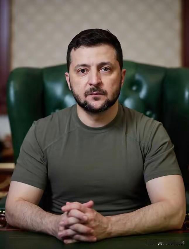 有乌克兰人在中国的社交平台问：难道演员就不能当总统吗？

最近这事儿挺火。说白了