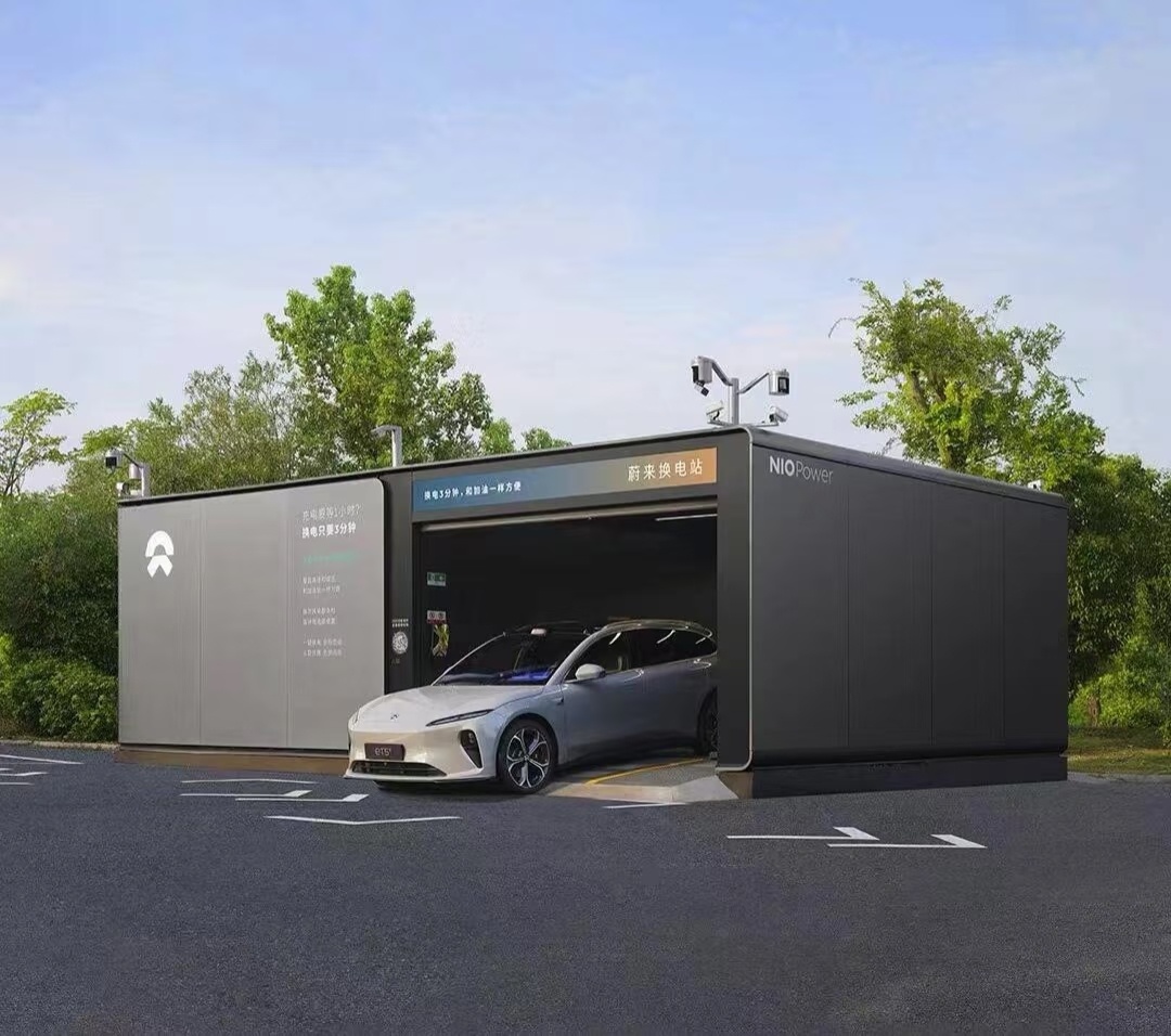 李斌称闪充再快也比换电慢只能说各有优势。换电本身主打一个便捷和快速，车电分离可降