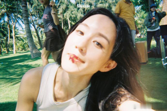 张钧甯内娱独一份的气质张钧甯让人安心的美张钧甯内娱独一份的气质，有一种让人安心的