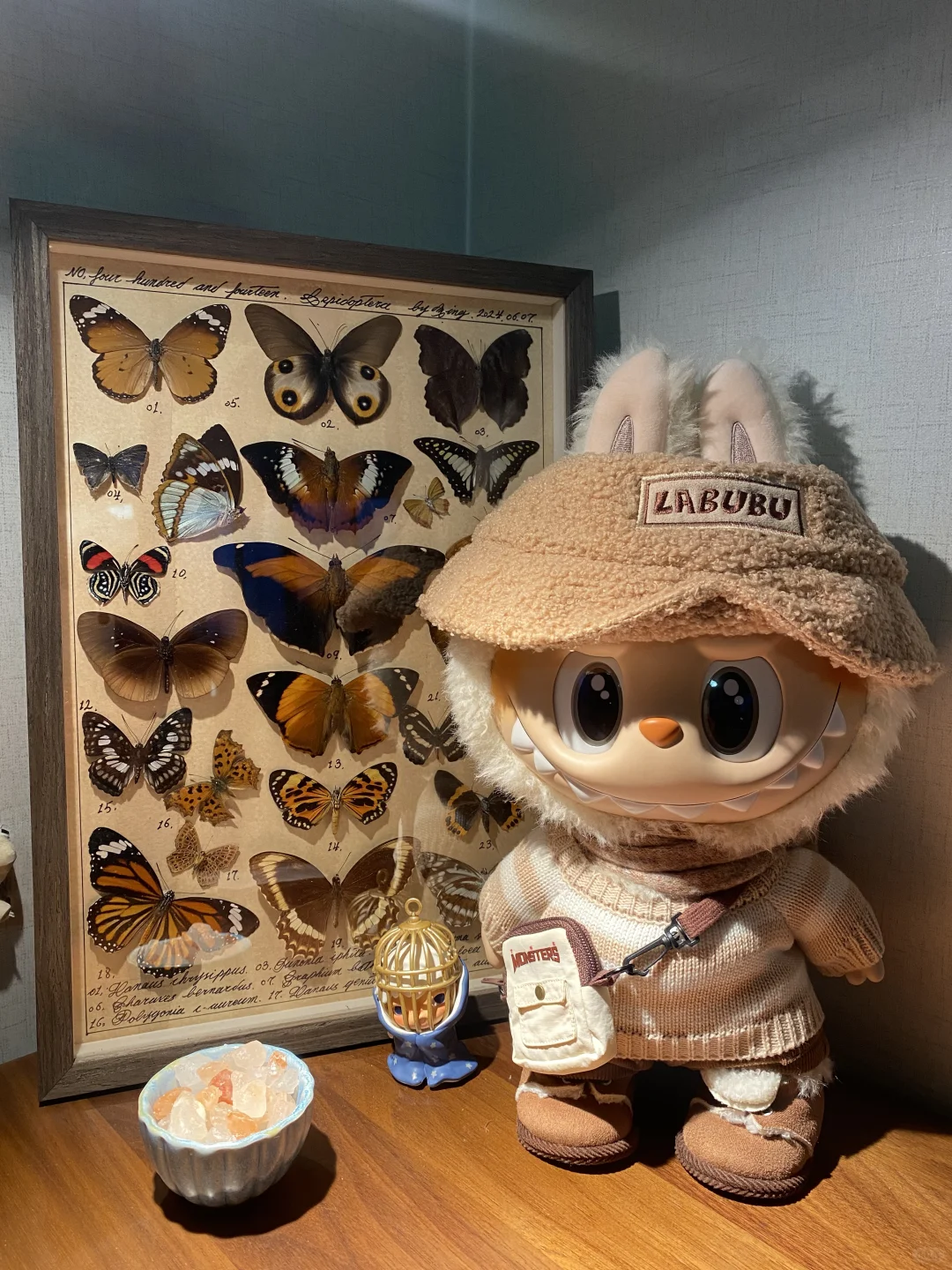 可爱的labubu和蝴蝶